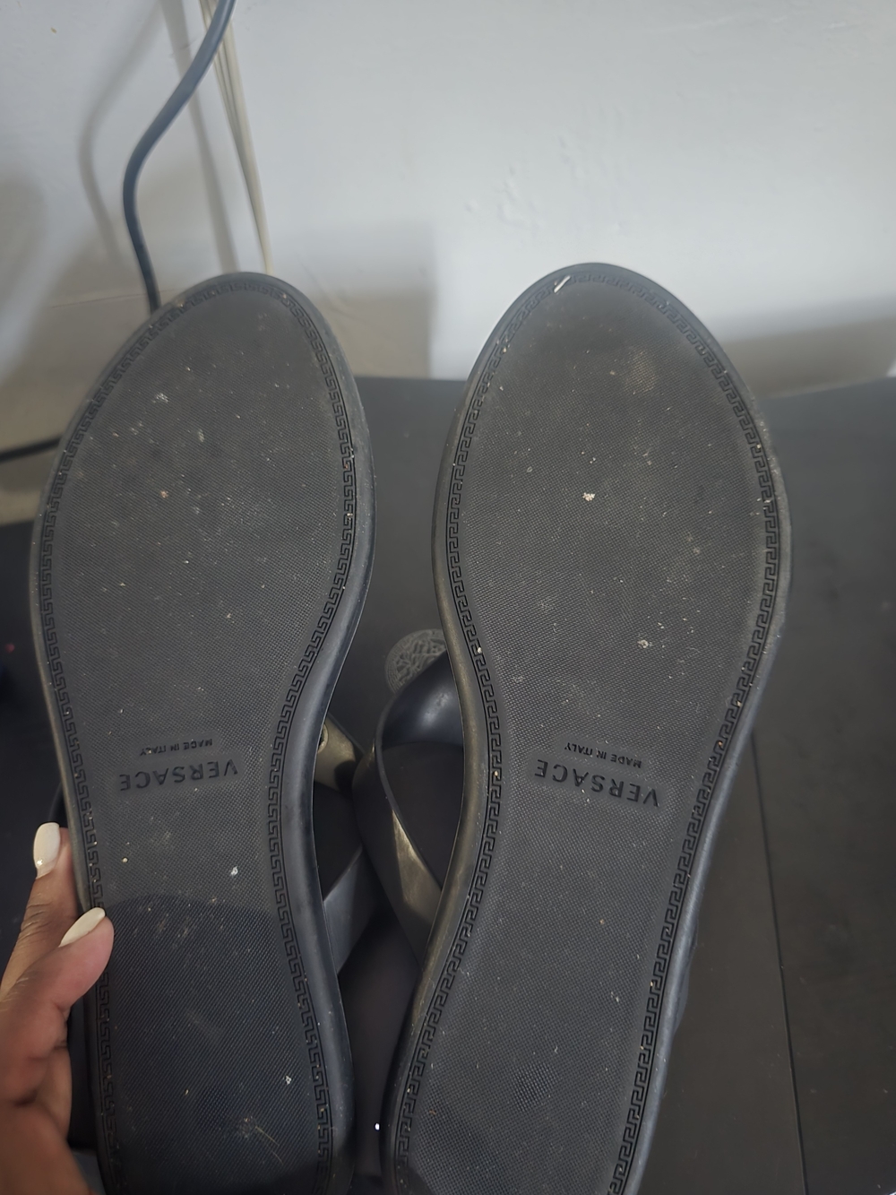 Versace Black Medusa Thong Sandals with Gold Emblem - Picture 4 of 6